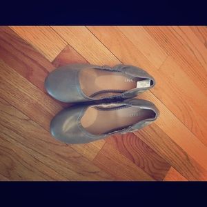 Ballet flats
